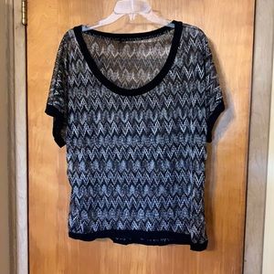 Maurices shirt size XL